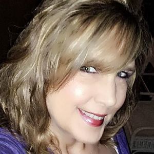 Meet your Posher, Diana